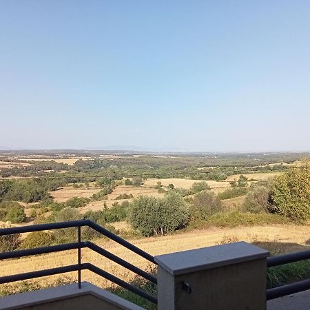L'Horitzo Apartment Llado Luaran gambar